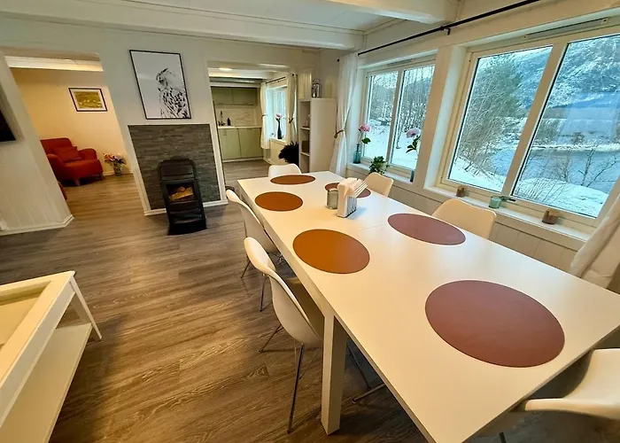 Holiday home Pellan Surnadal